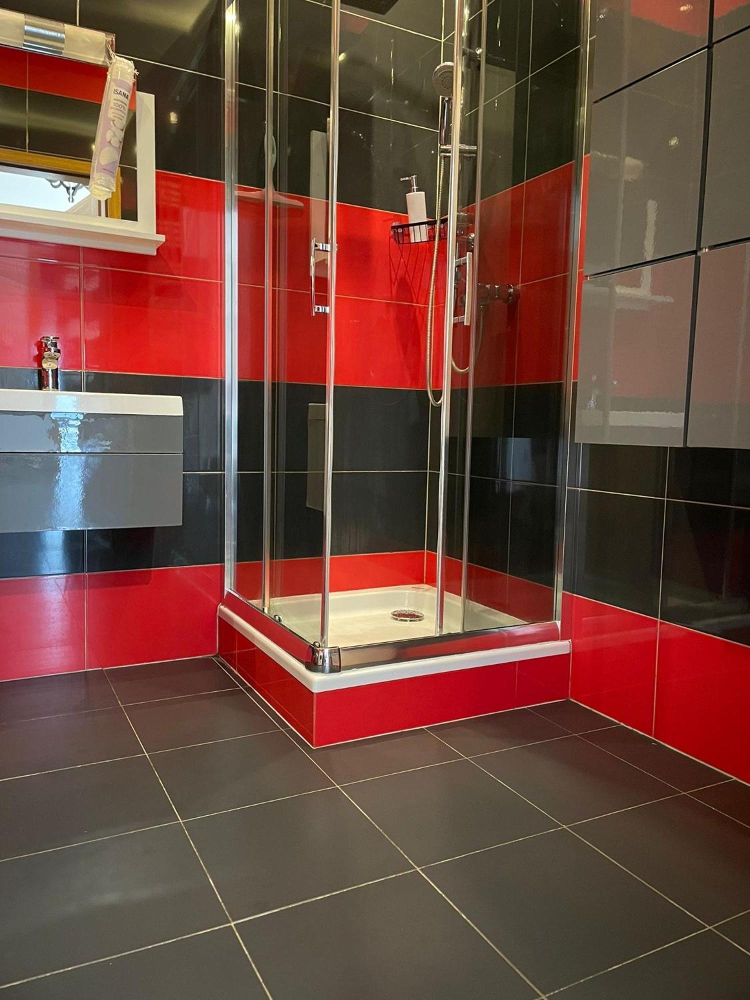 Apartament Laura Z Ogrodkiem Kielce Luaran gambar