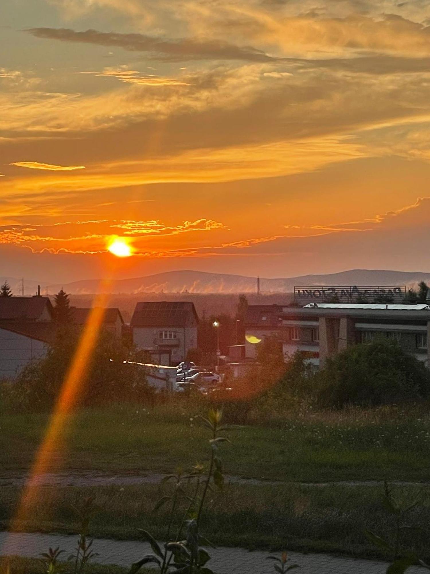 Apartament Laura Z Ogrodkiem Kielce Luaran gambar