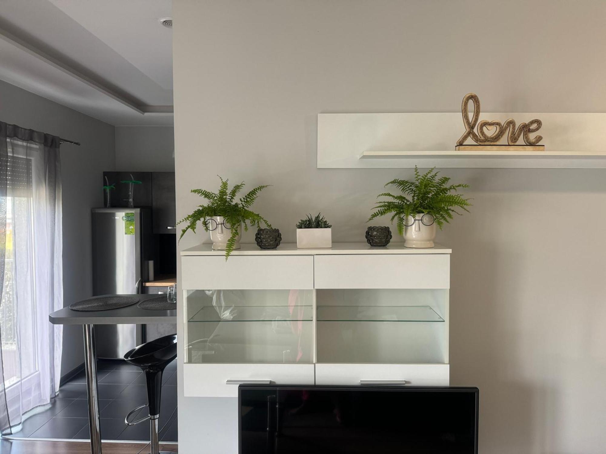 Apartament Laura Z Ogrodkiem Kielce Luaran gambar