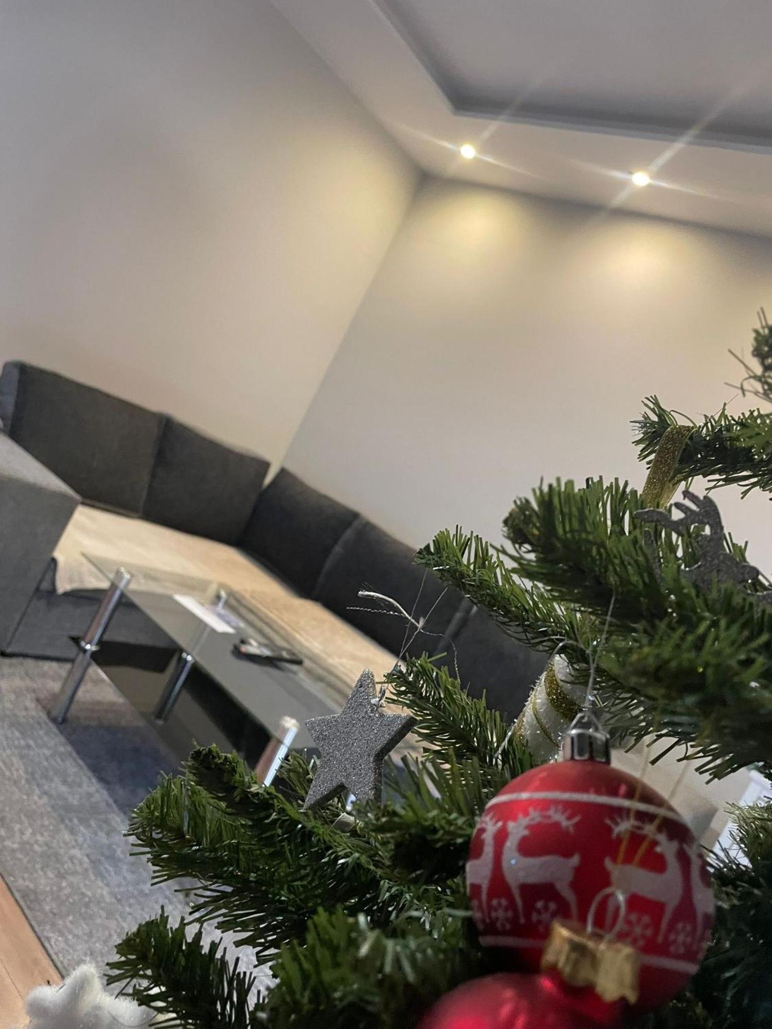 Apartament Laura Z Ogrodkiem Kielce Luaran gambar