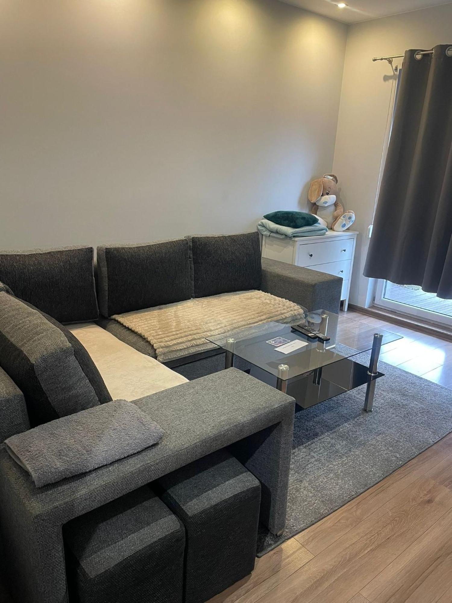 Apartament Laura Z Ogrodkiem Kielce Luaran gambar